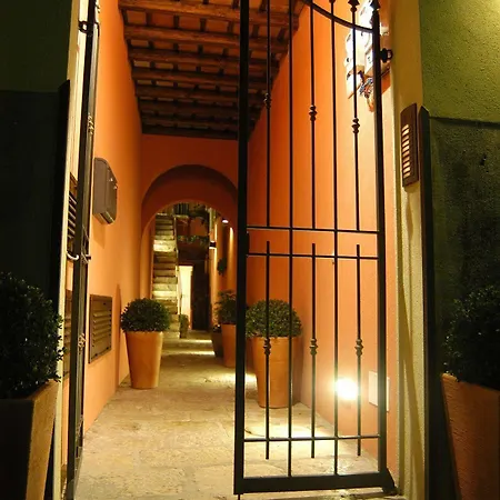 Il Cortile Fiorito * Trapani